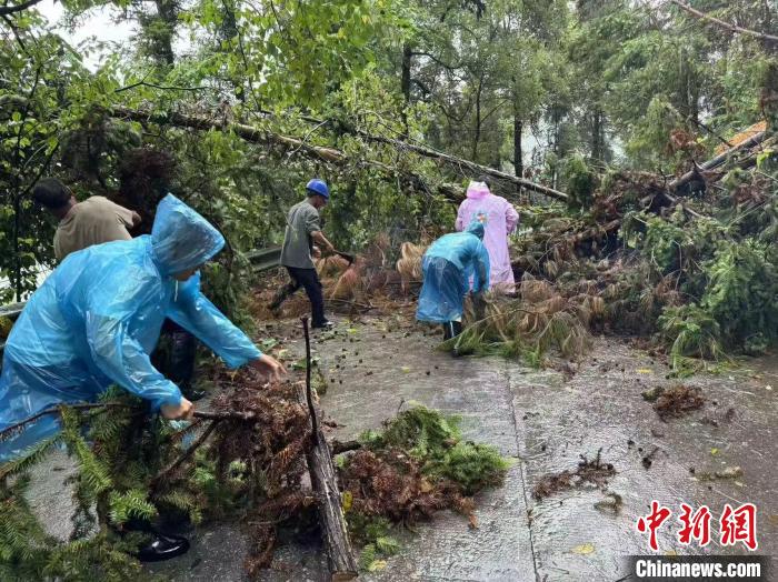 湖南氣象臺發(fā)佈暴雨紅色預警